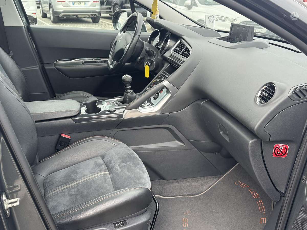 Peugeot 3008 - 10