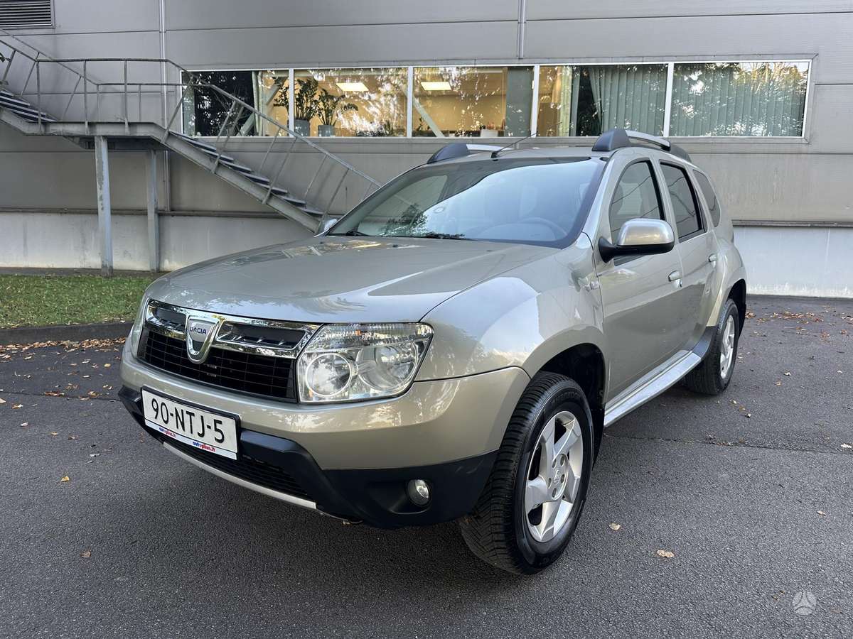 Dacia Duster, 1.6 l., Внедорожник / Кроссовер