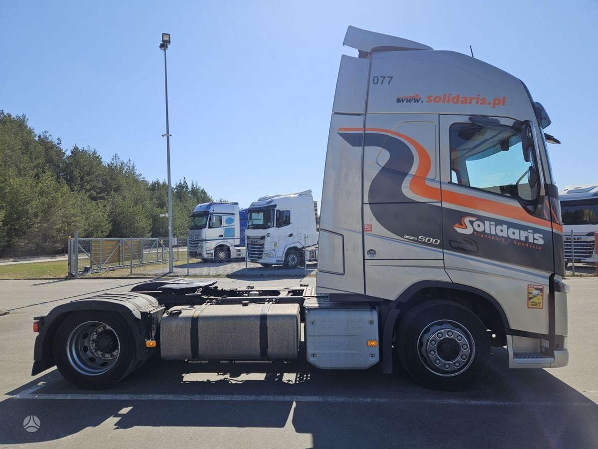 Volvo FH 500 XL MEGA, double sleeper