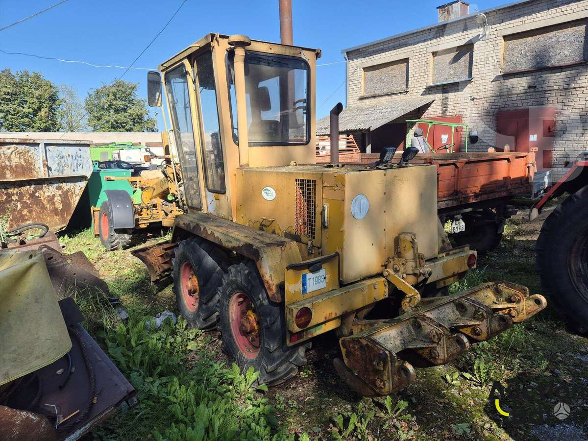 O&K F106A, грейдеры