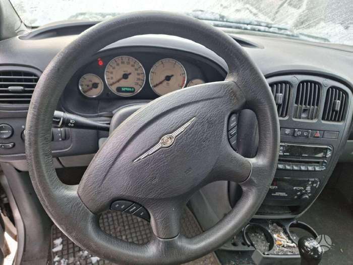 Chrysler Voyager
