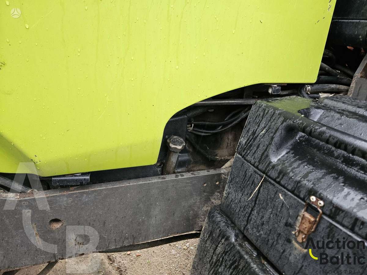 Claas Axion 830, тракторы
