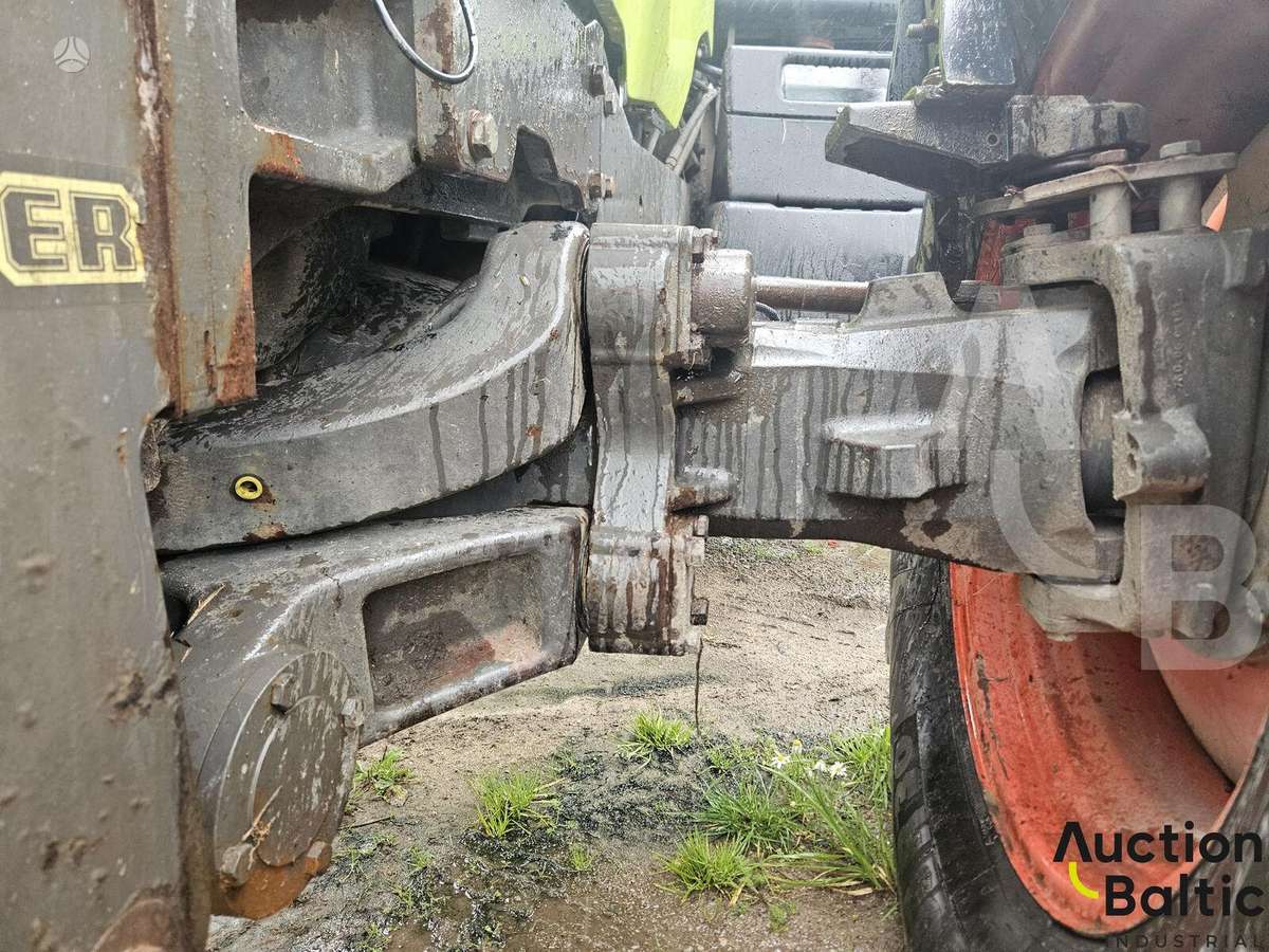 Claas Axion 830, тракторы