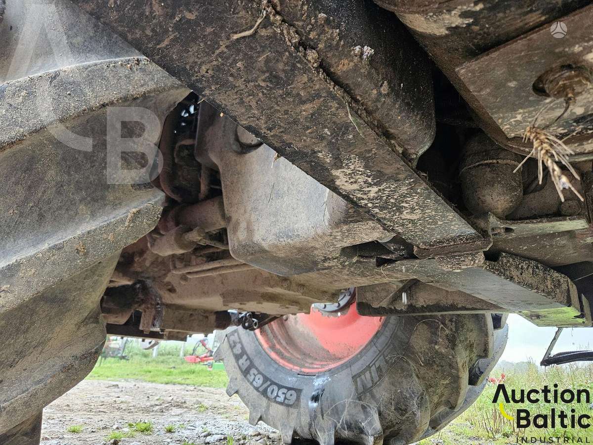 Claas Axion 830, тракторы