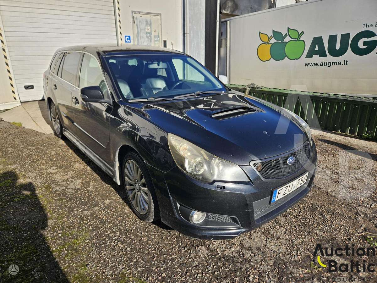 Subaru Legacy - 2