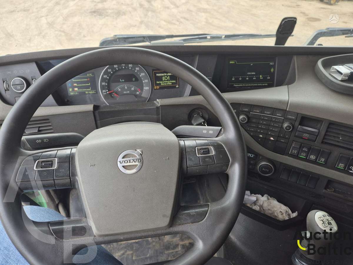 Volvo FH500, timber trucks
