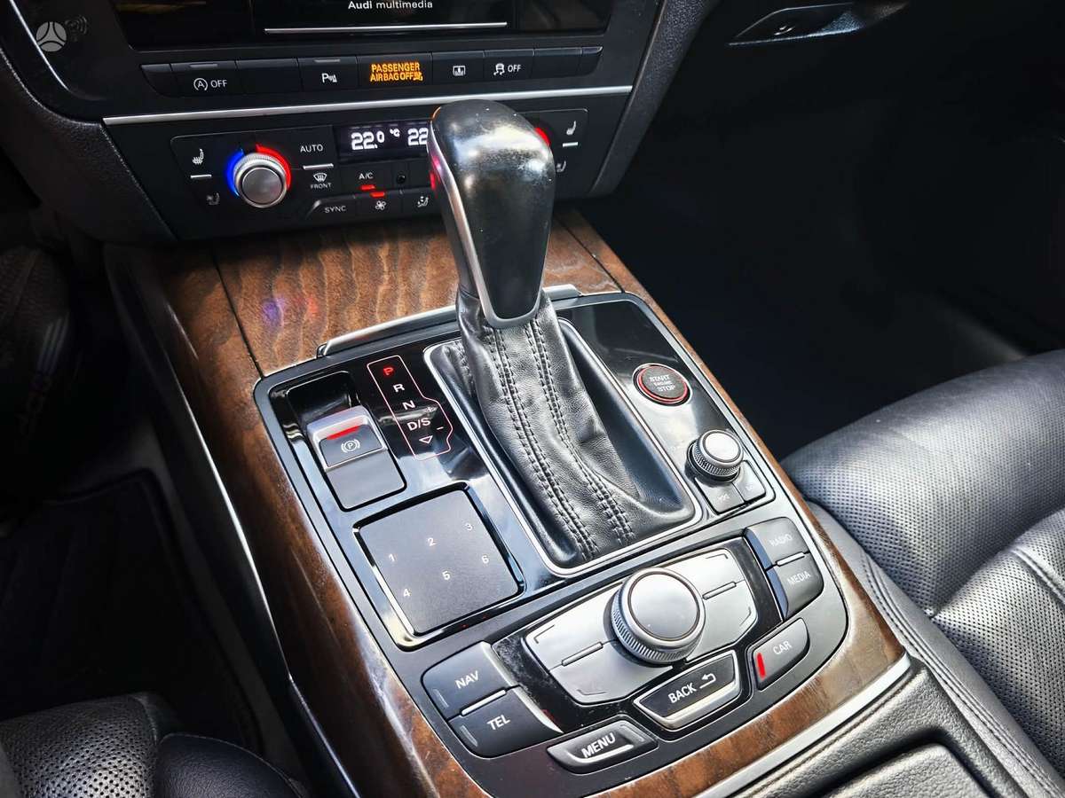 Audi A6, 3.0 l., Седан