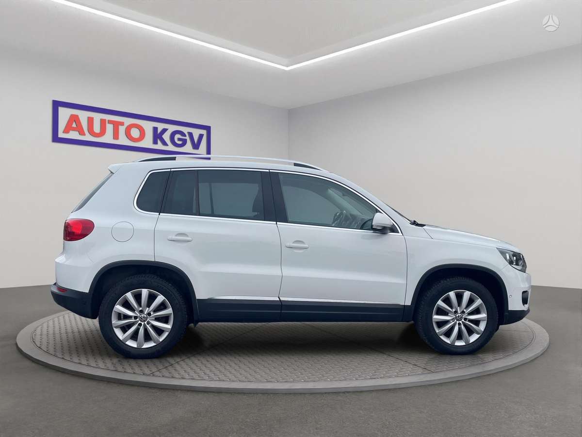 Volkswagen Tiguan - 6