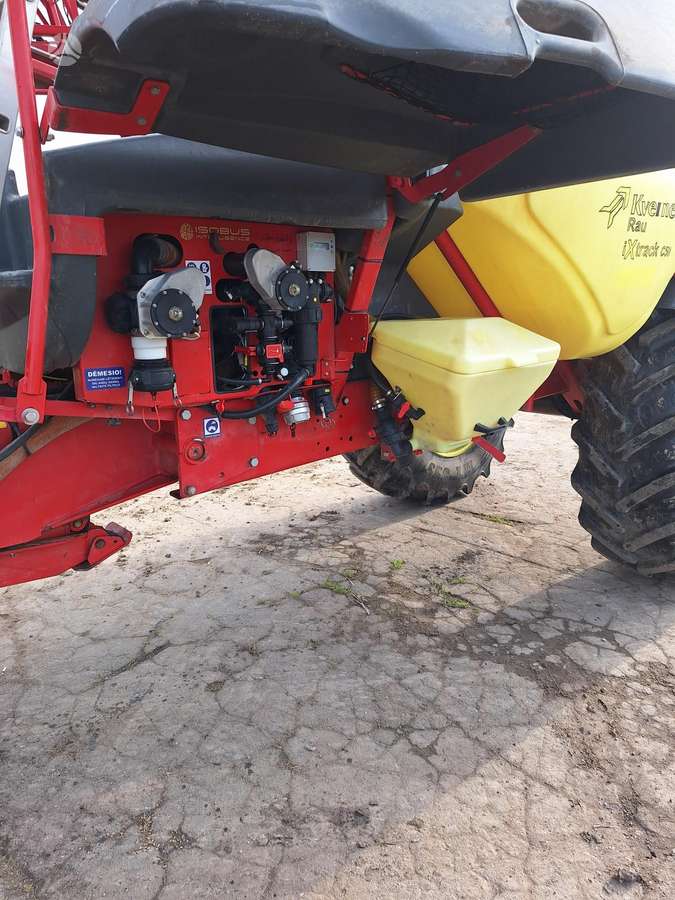 Kverneland Xtrack C 50, разбрызгиватели