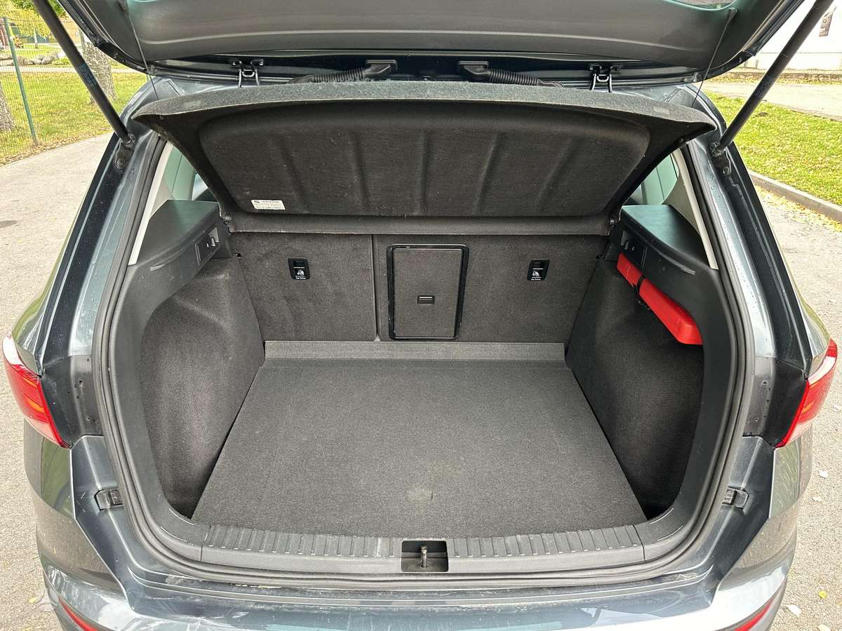 Seat Ateca, 2.0 l., off-road / crossover