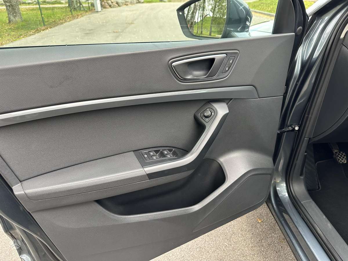 Seat Ateca, 2.0 l., Внедорожник / Кроссовер