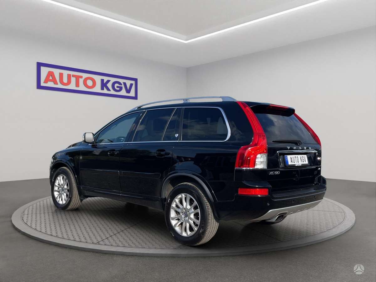 Volvo XC90 - 3