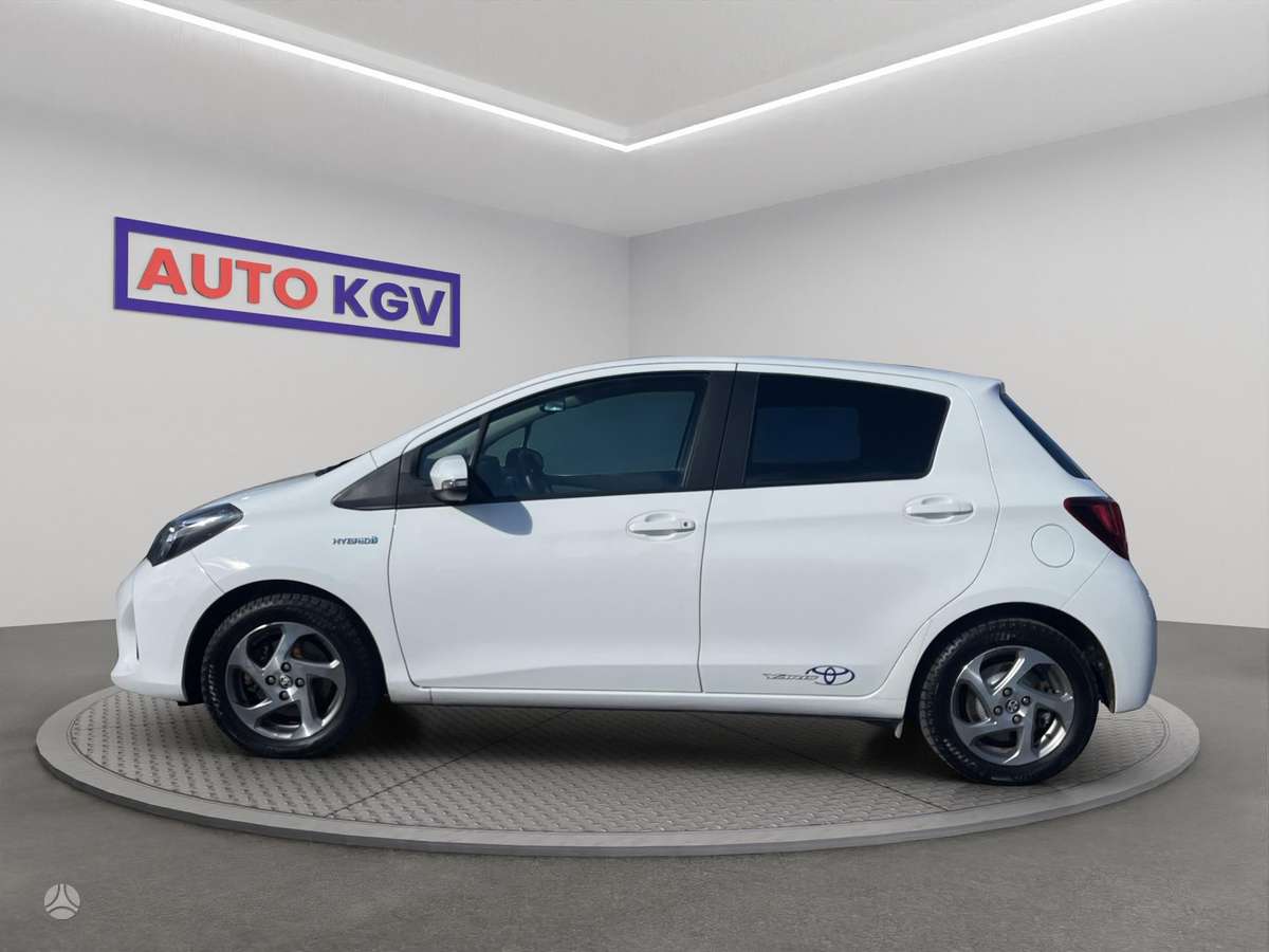 Toyota Yaris - 2