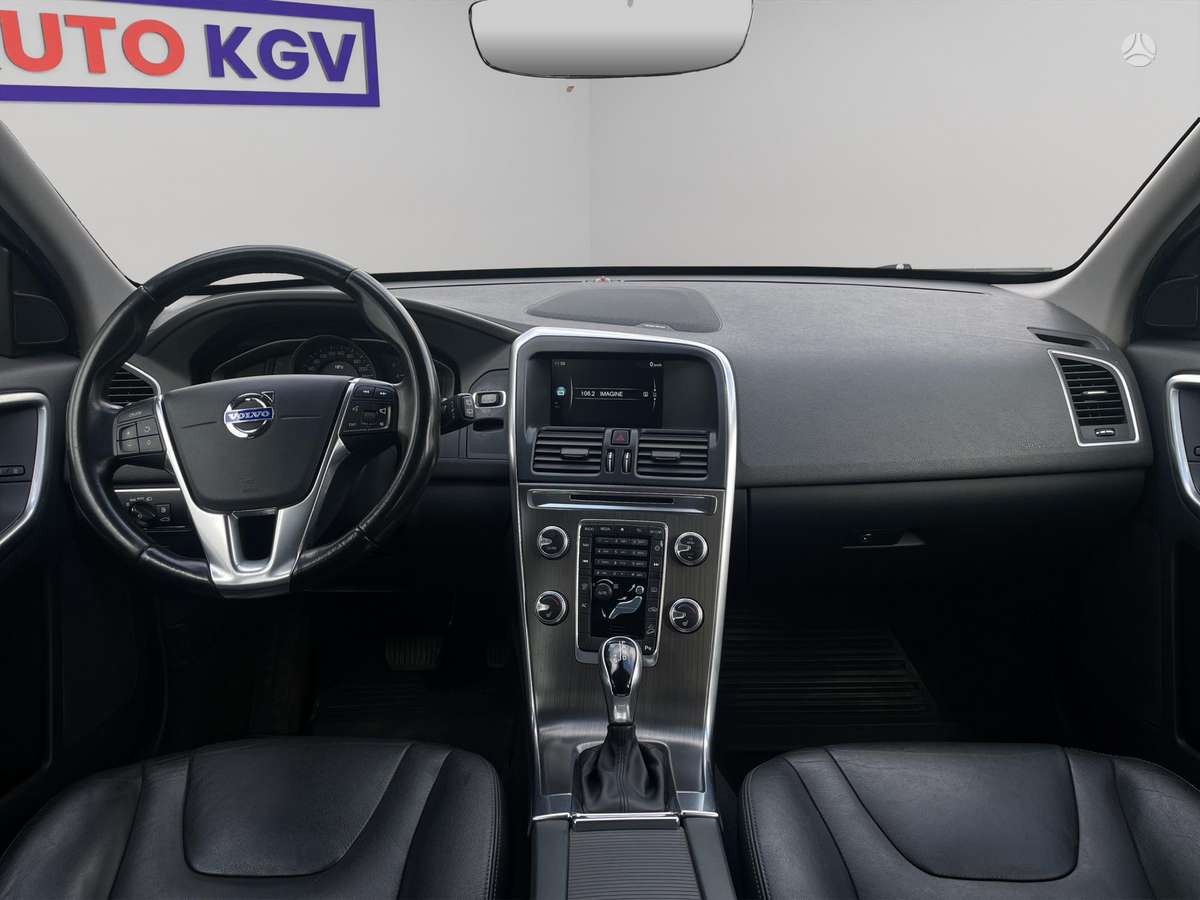 Volvo XC60 - 11