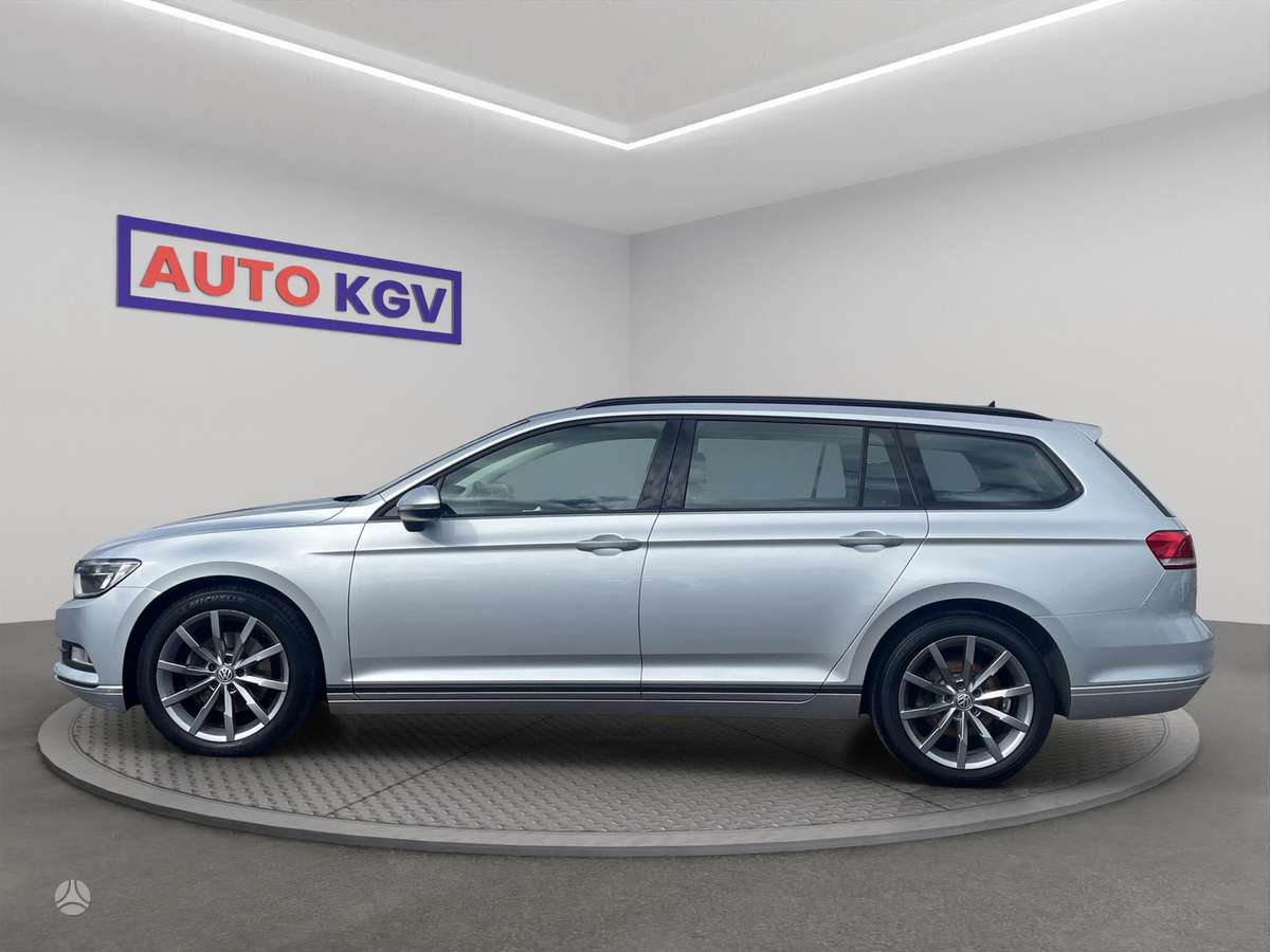 Volkswagen Passat - 2