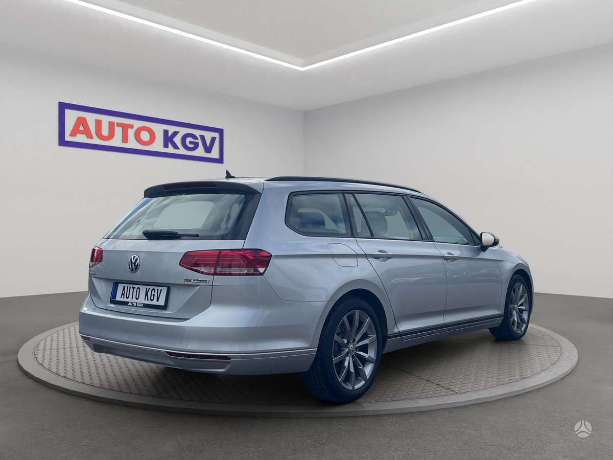 Volkswagen Passat - 5