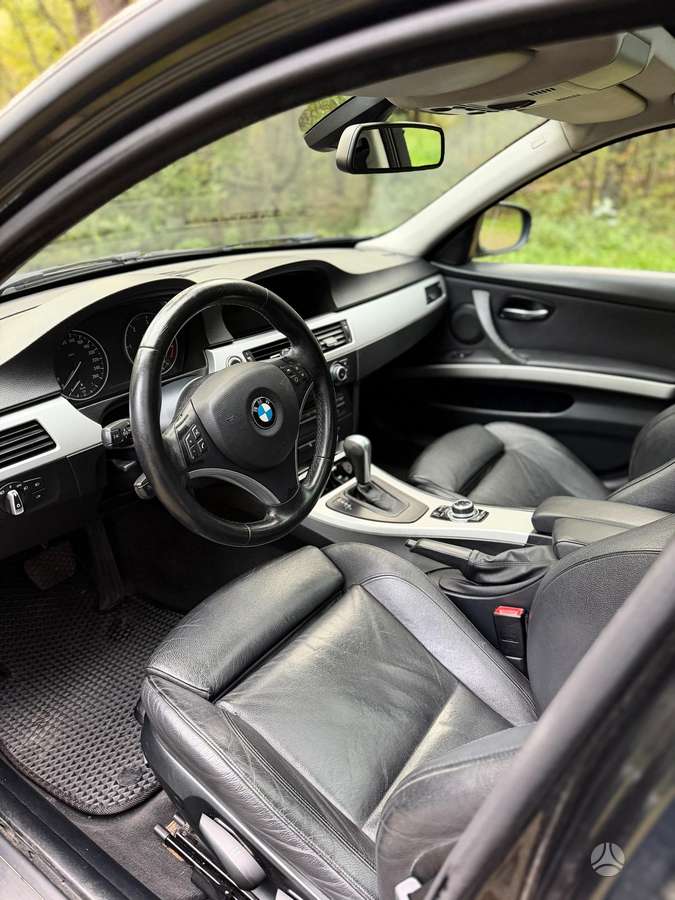 BMW 320, 2.0 l., universalas