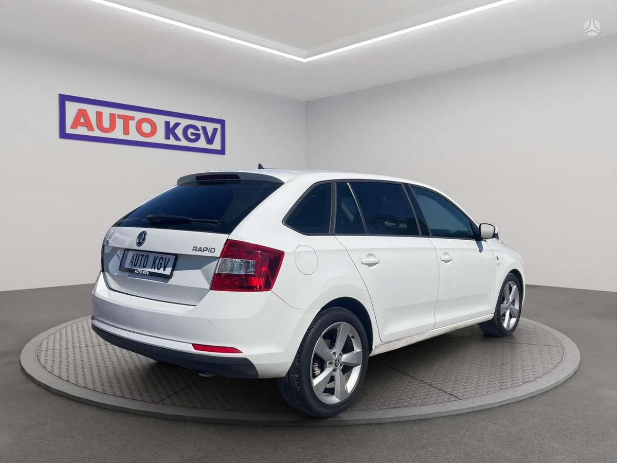 Škoda Rapid - 5