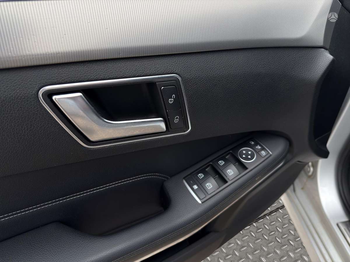 Mercedes-Benz E350, 3.0 l., Универсал
