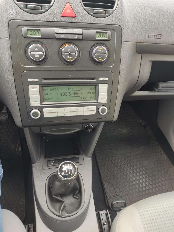Volkswagen Caddy - 9