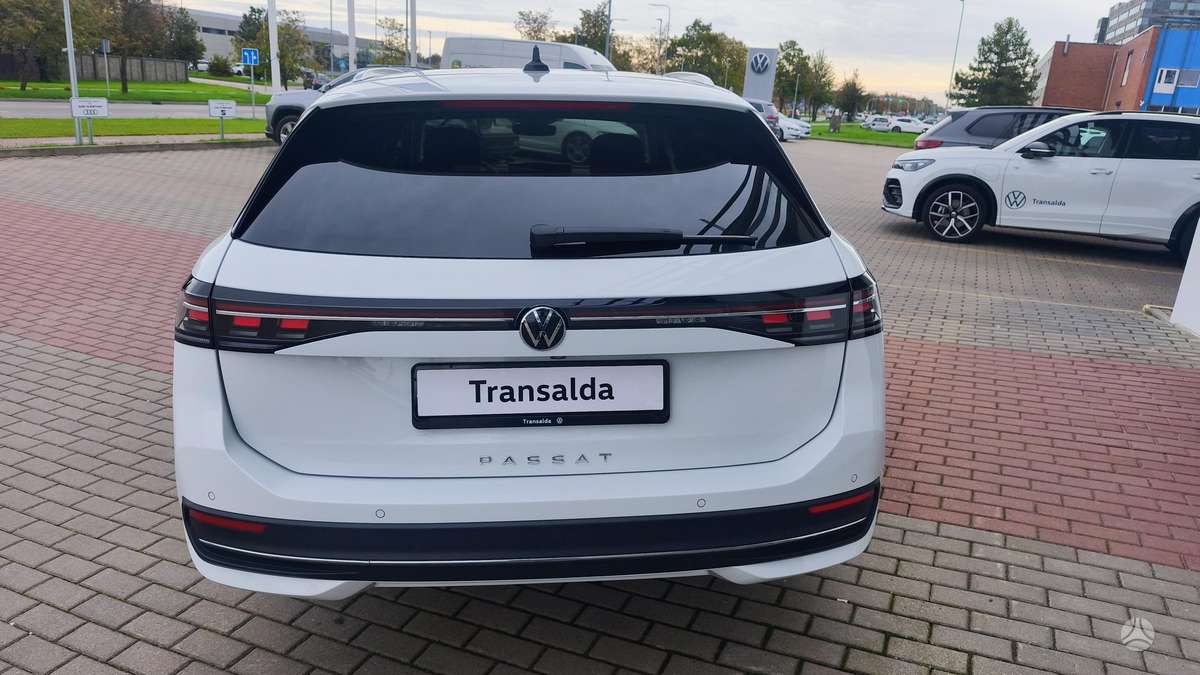 Volkswagen Passat - 7
