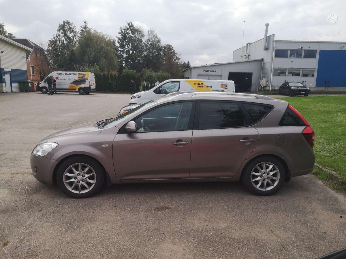 Kia Ceed, 1.6 l., wagon