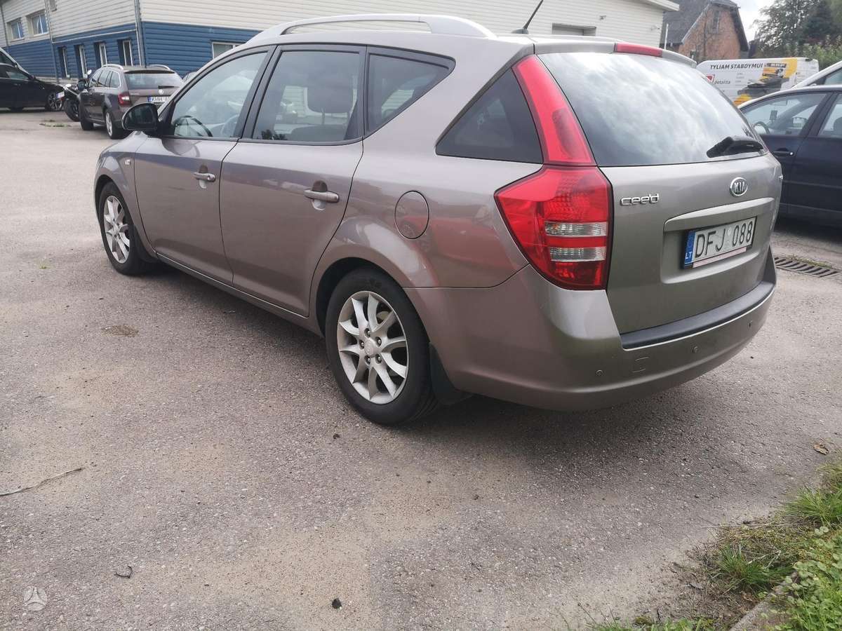 Kia Ceed, 1.6 l., Универсал