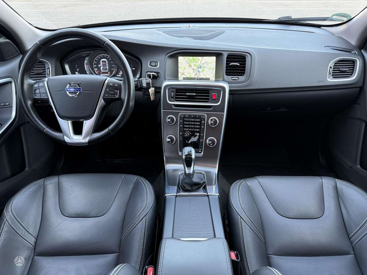 Volvo V60, 2.0 l., Универсал