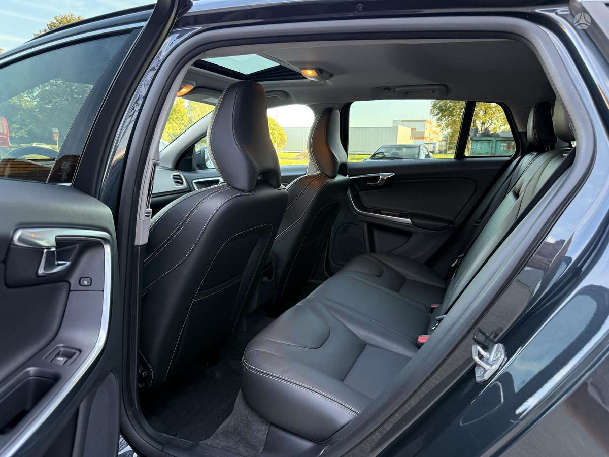 Volvo V60, 2.0 l., Универсал