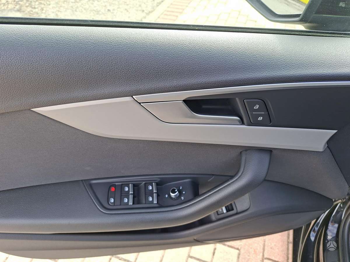 Audi A4, 2.0 l., Универсал