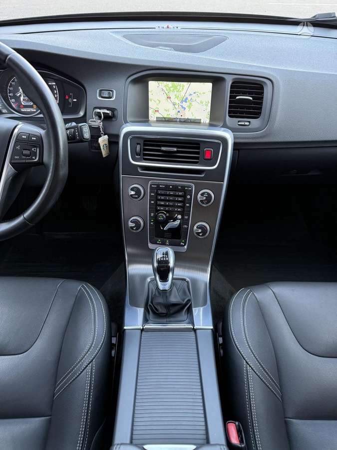 Volvo V60, 2.0 l., Универсал