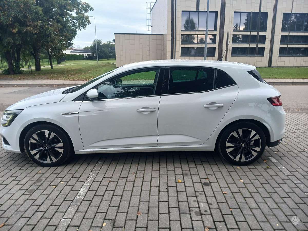 Renault Megane - 5