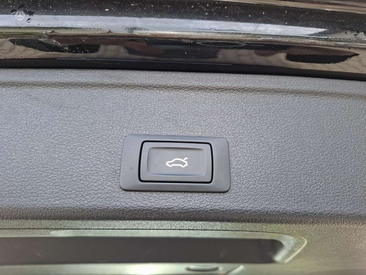 Audi A4, 2.0 l., Универсал