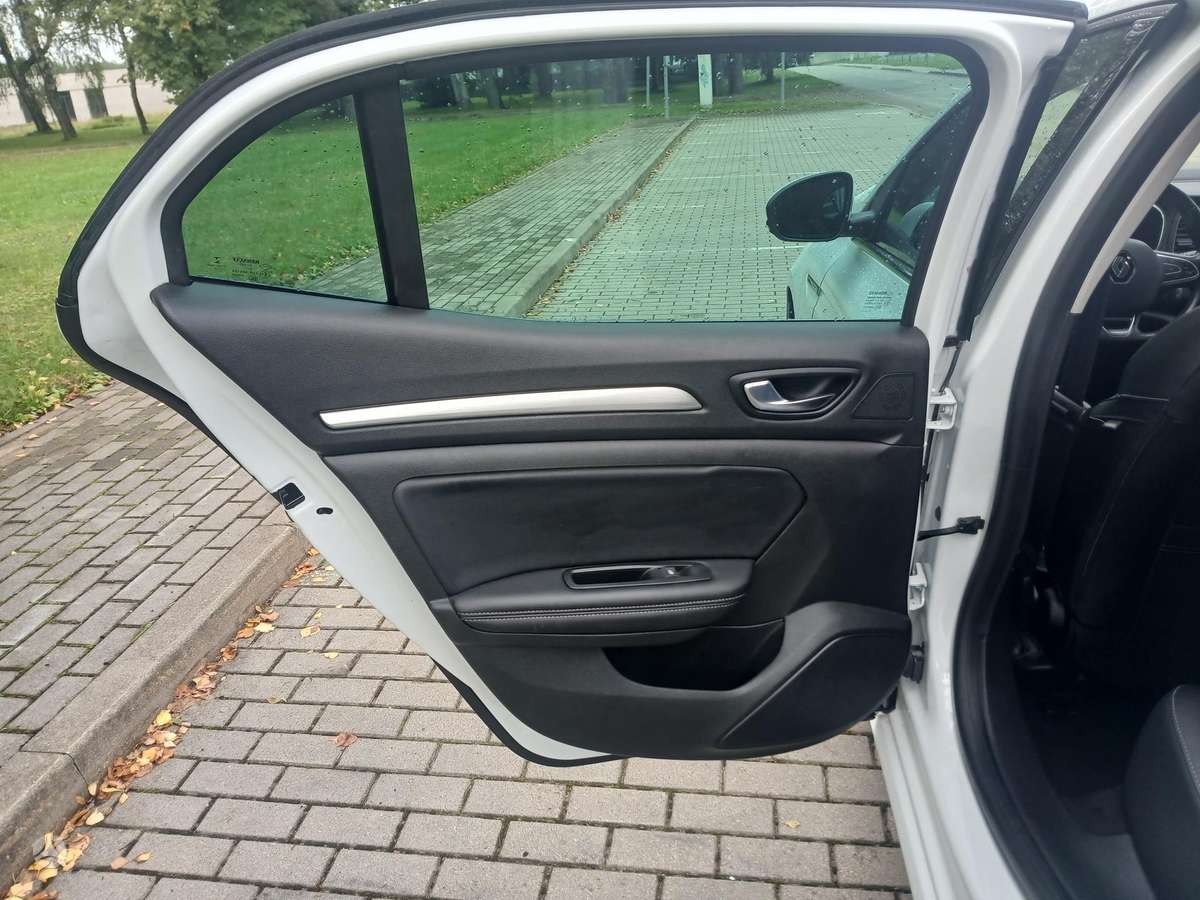Renault Megane - 12