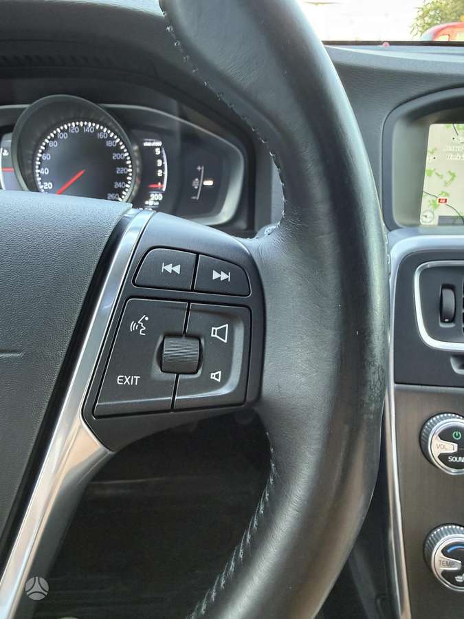 Volvo V60, 2.0 l., Универсал