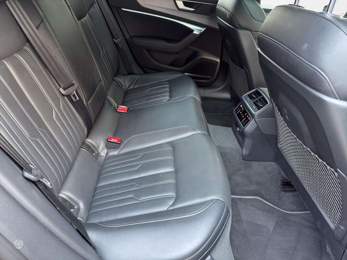 Audi A7, 2.0 l., hatchback