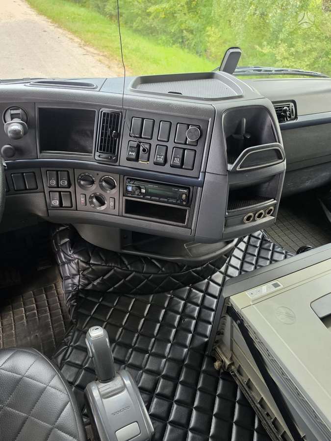 Volvo Labai tvarkingas vilkikas!, double sleeper