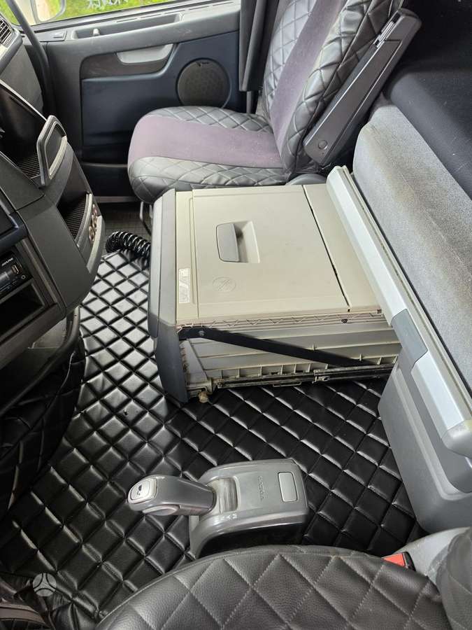 Volvo Labai tvarkingas vilkikas!, double sleeper