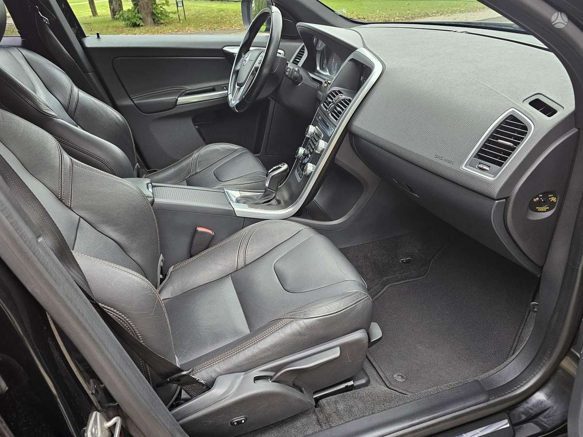Volvo XC60 - 11
