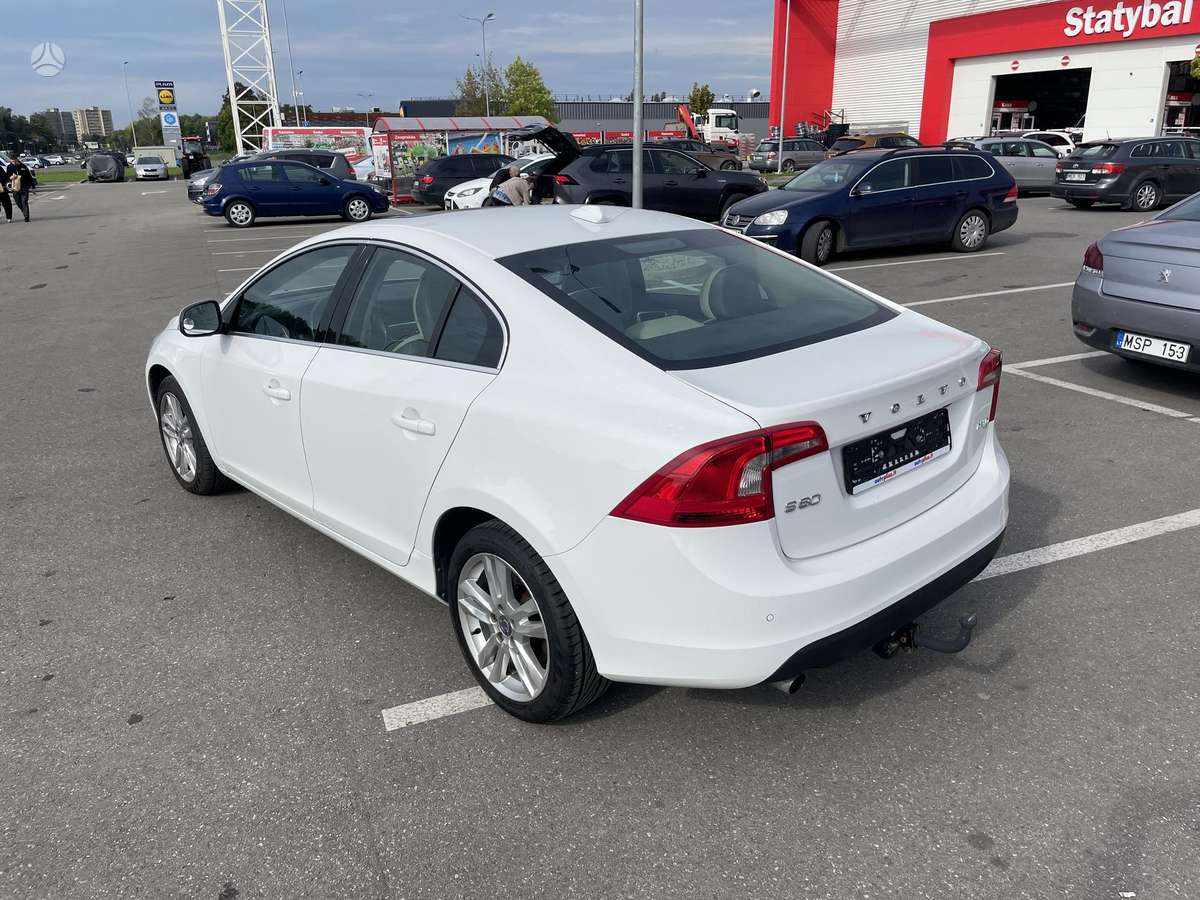 Volvo S60 - 8