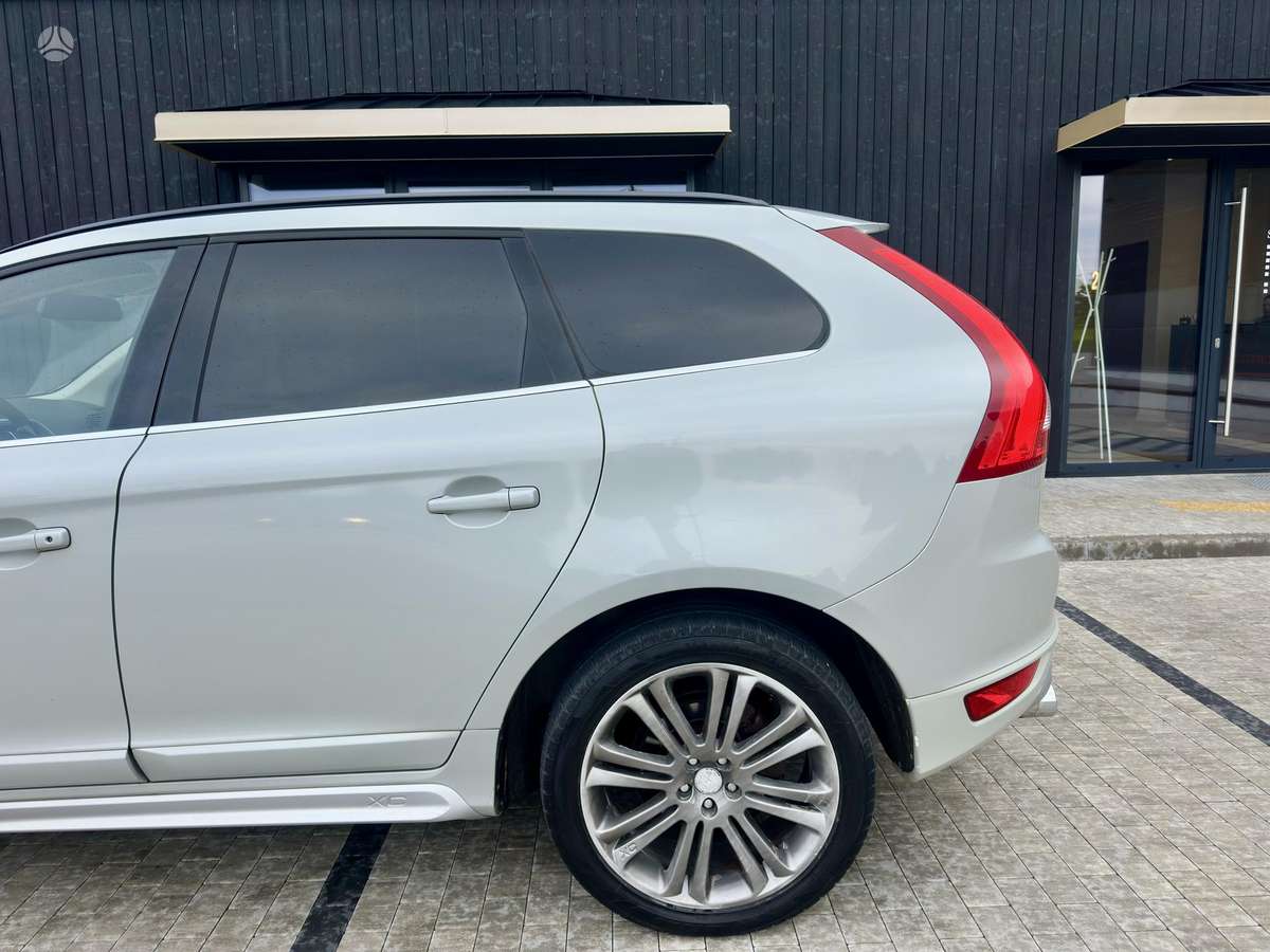 Volvo XC60 - 8