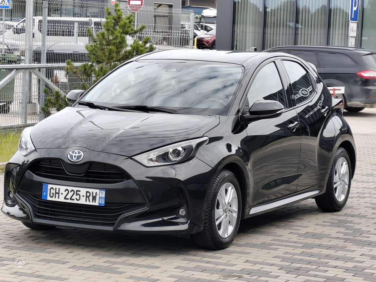 Toyota Yaris - 1
