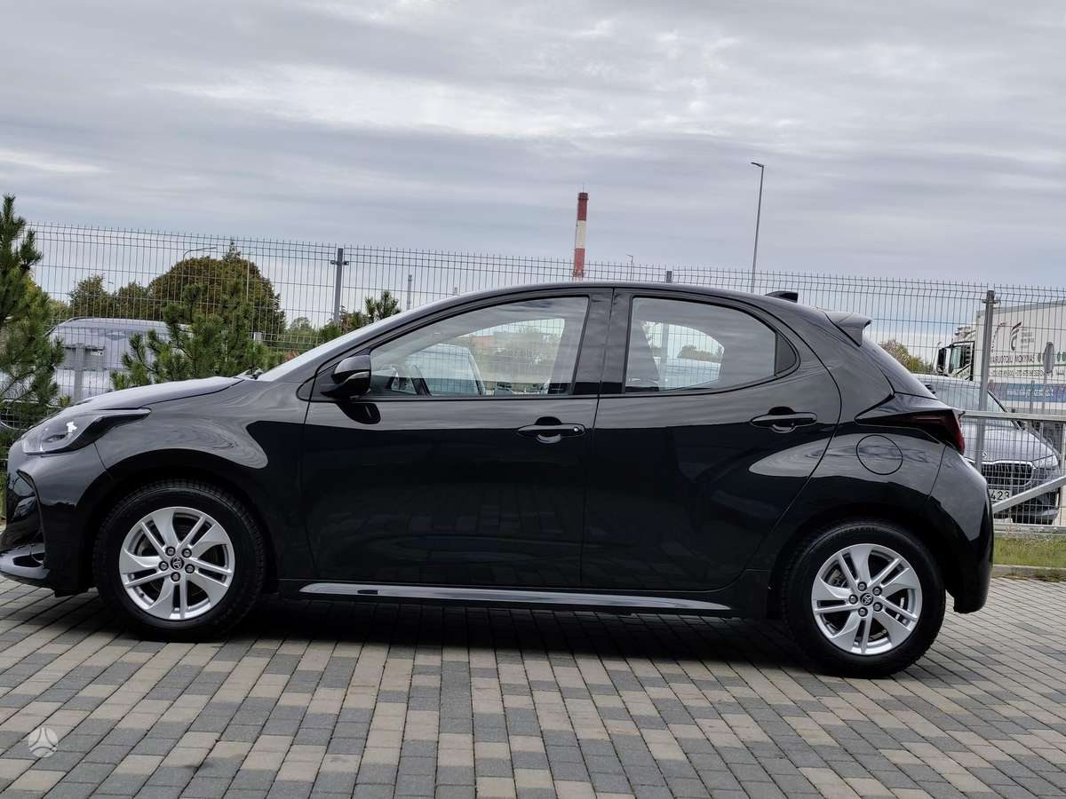 Toyota Yaris - 3