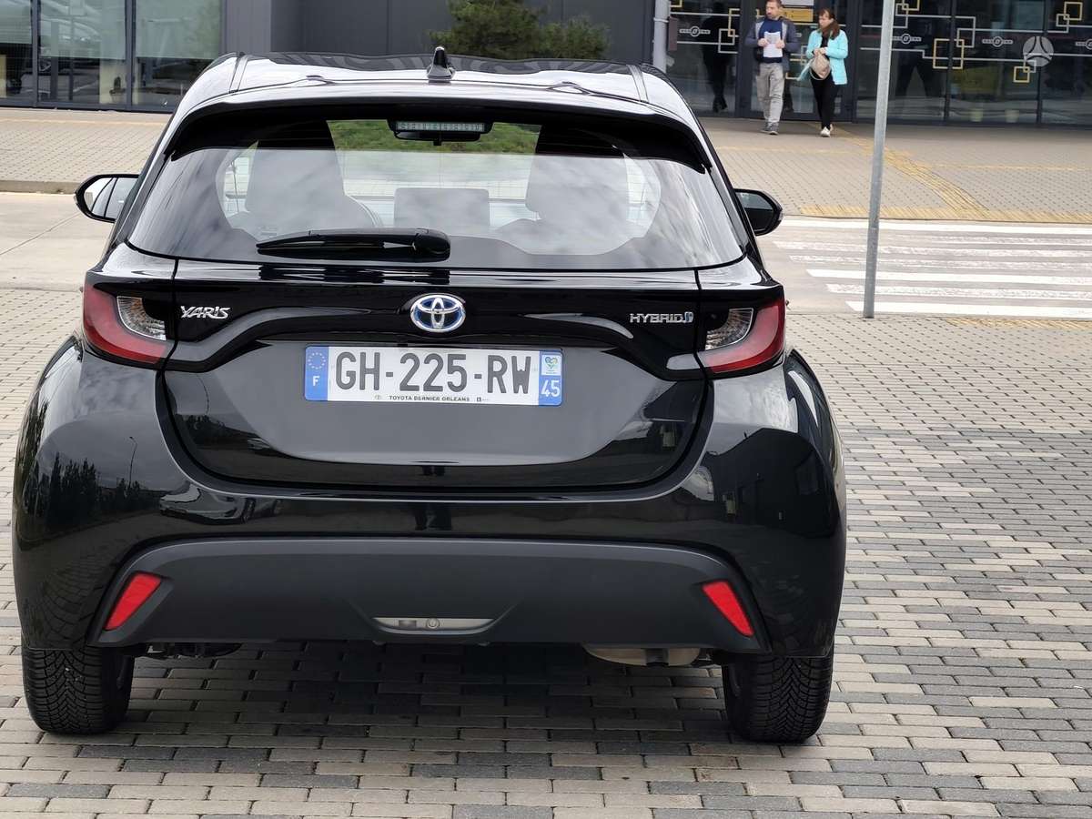 Toyota Yaris - 5