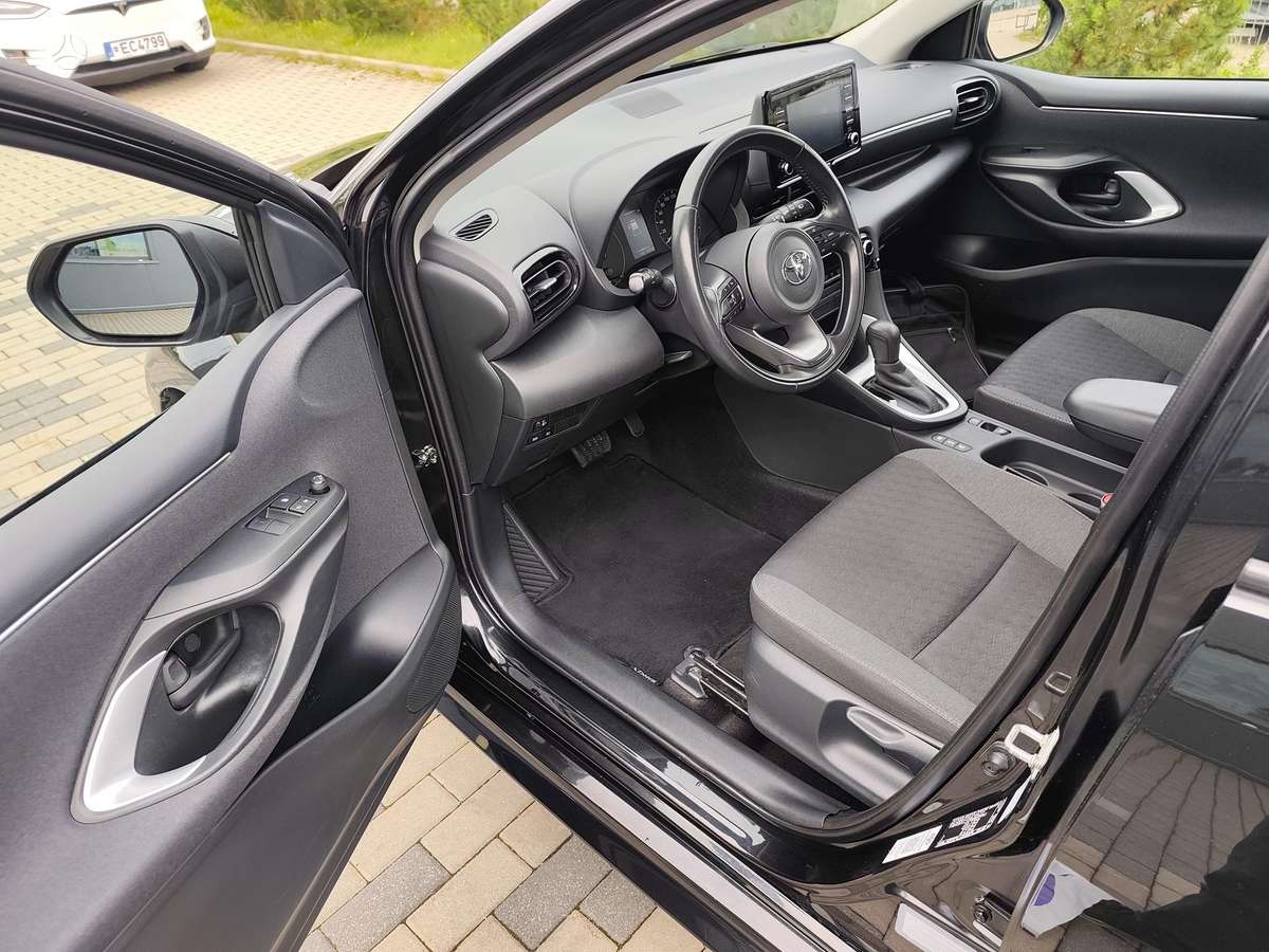 Toyota Yaris - 9