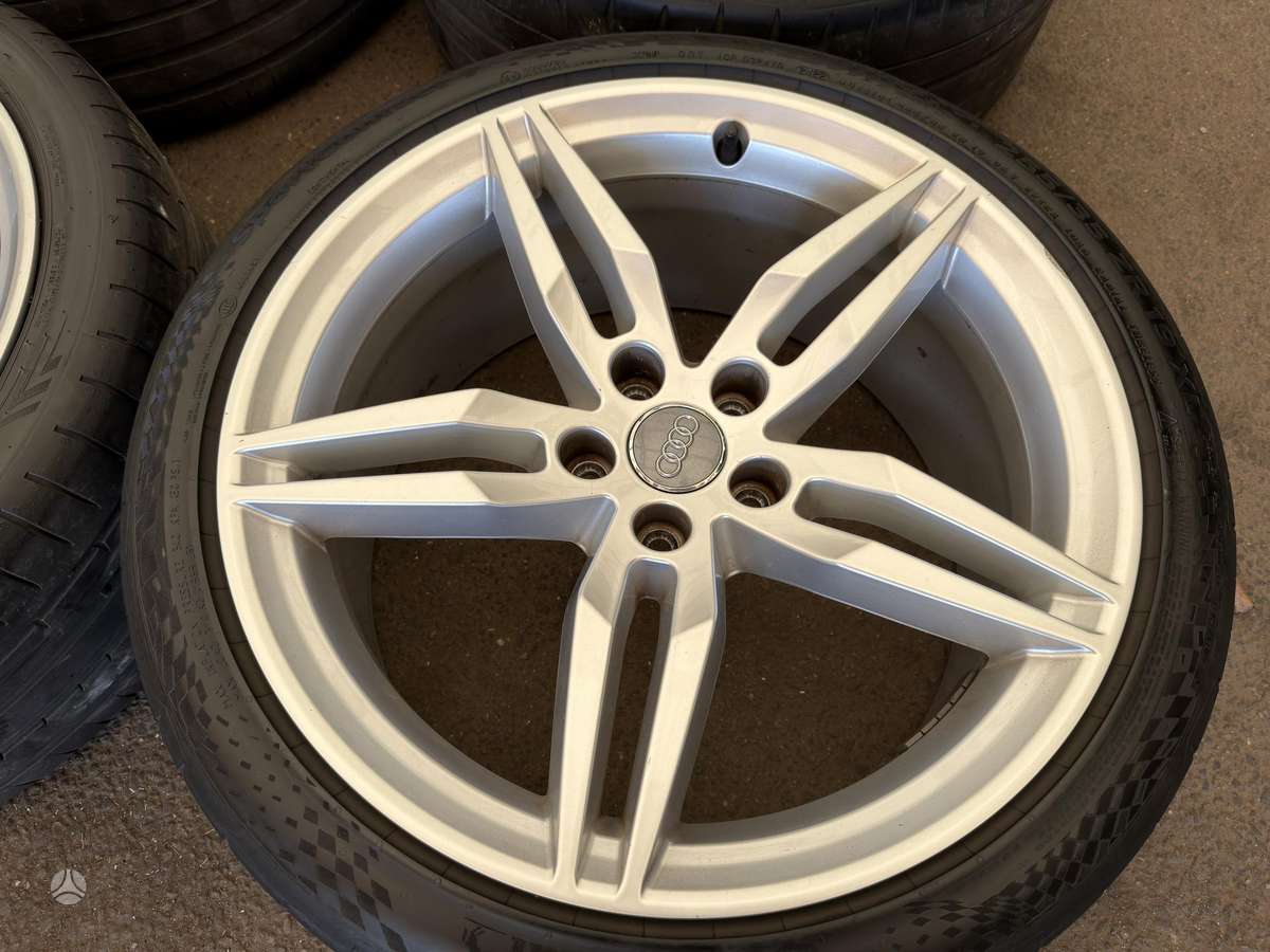 Audi AUDI A5, lengvojo lydinio, R19