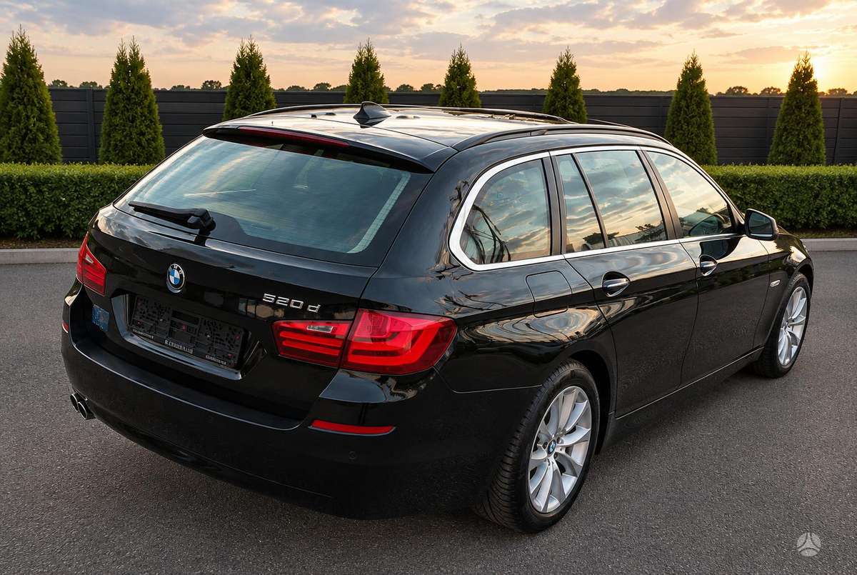 BMW 520, 2.0 l., universalas