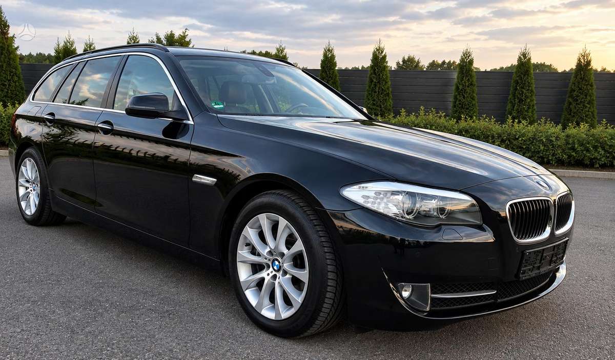 BMW 520, 2.0 l., wagon