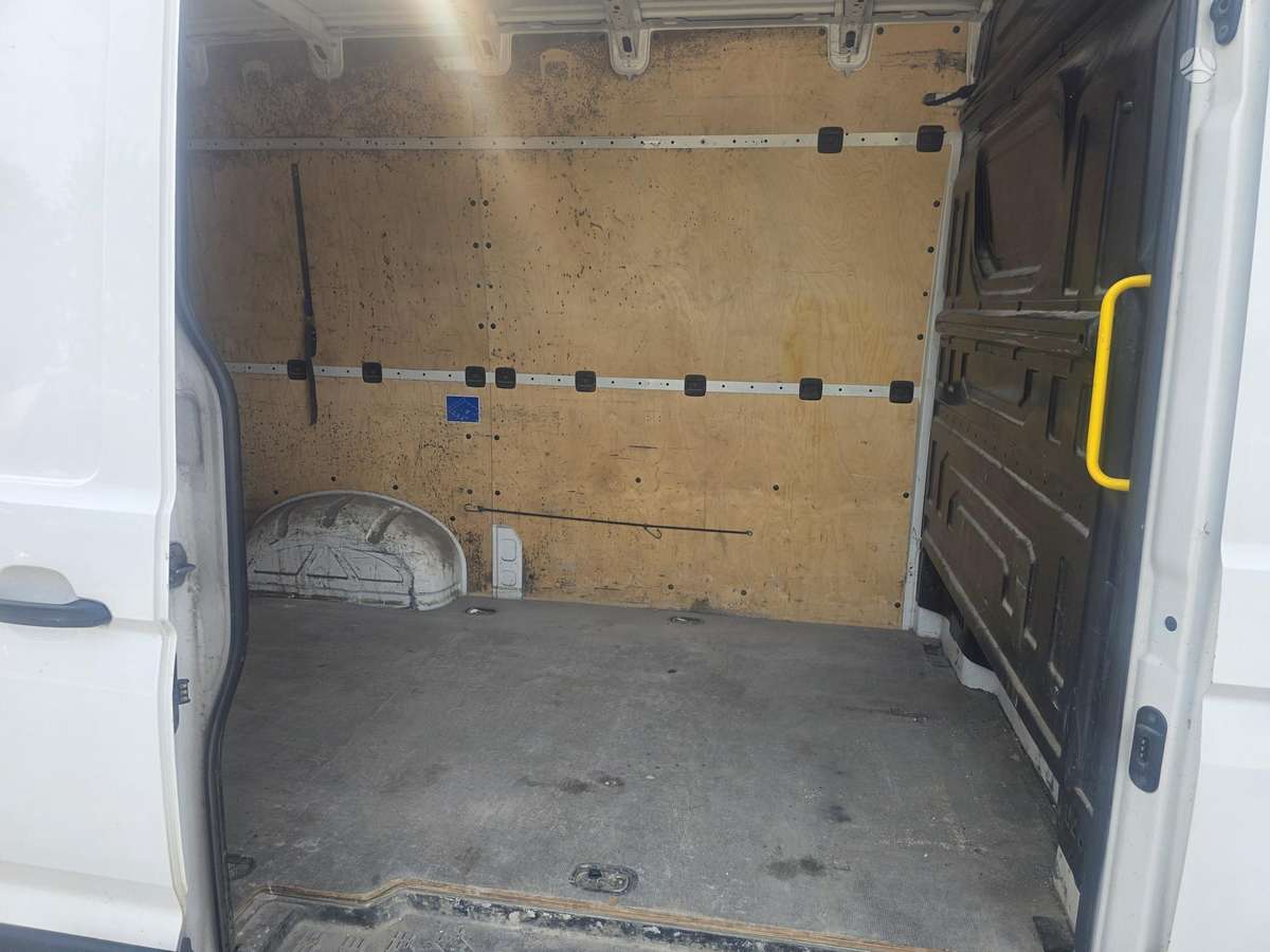 Volkswagen Crafter - 8