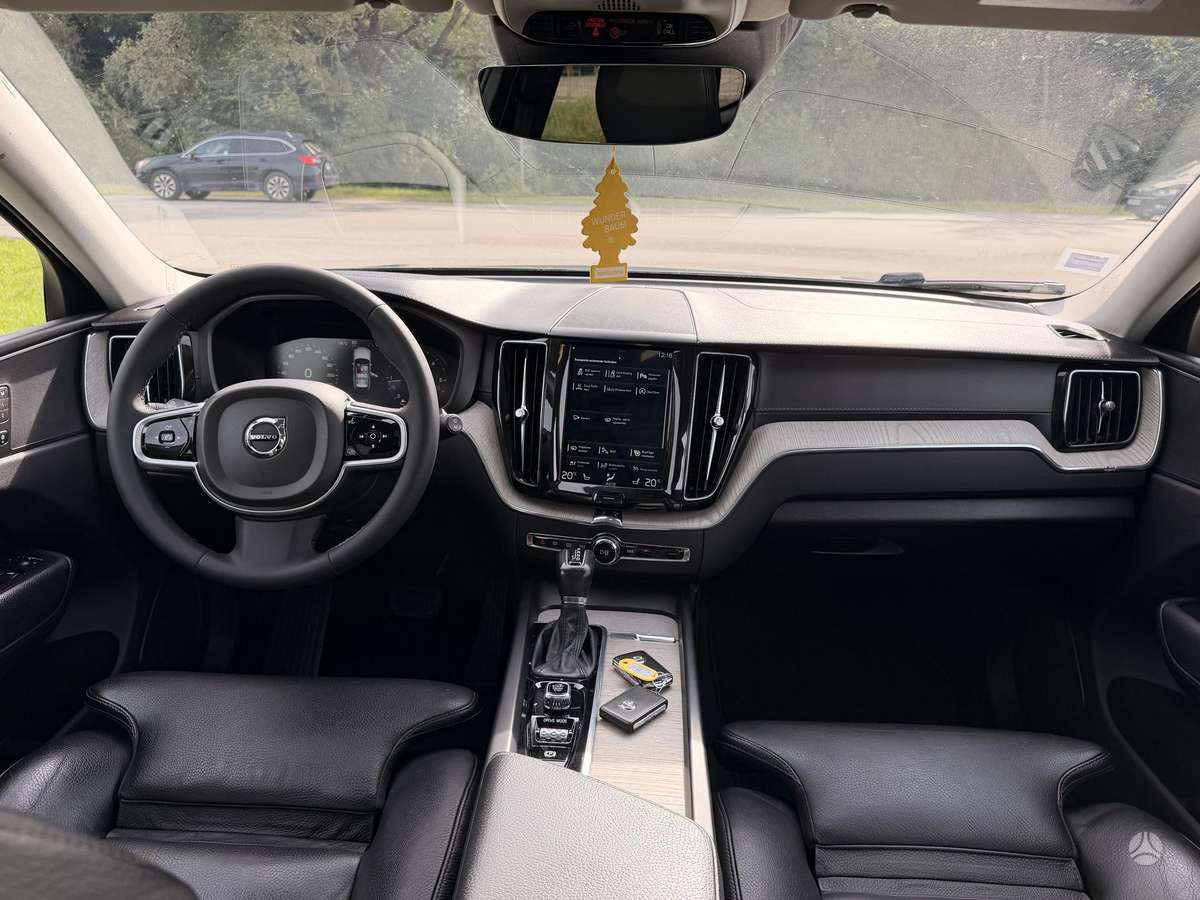 Volvo XC60 - 11